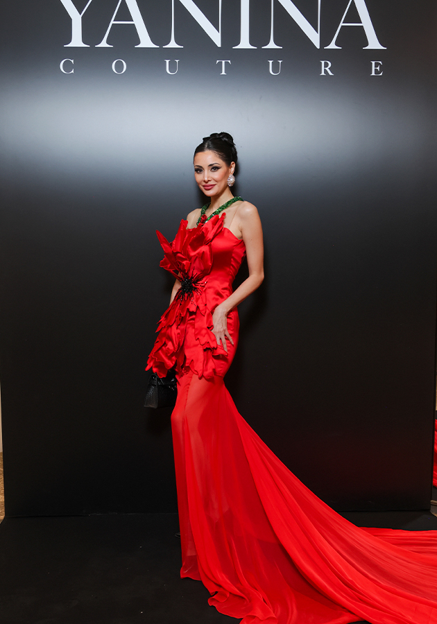 Дебора Ханг (в образе YANINA Couture)
