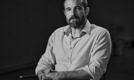 &laquo;Фильмы снимают люди&raquo;: медиакомпания Netflix купила ИИ-стартап Бена Аффлека за&nbsp;587 млн долларов