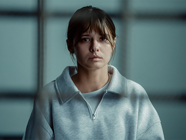 Posta Сериалы. Месть как искусство: Любовь Аксенова в&nbsp;сериале &laquo;Холод&raquo;