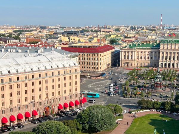 Питер Weekly: фестиваль &laquo;Опера всем&raquo;, Маркет на&nbsp;Неве и&nbsp;ресторан J&rsquo;PAN