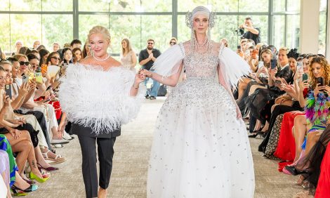 &laquo;Провокация&raquo; как интеллектуальная игра: как прошел показ YANINA Couture в&nbsp;Париже