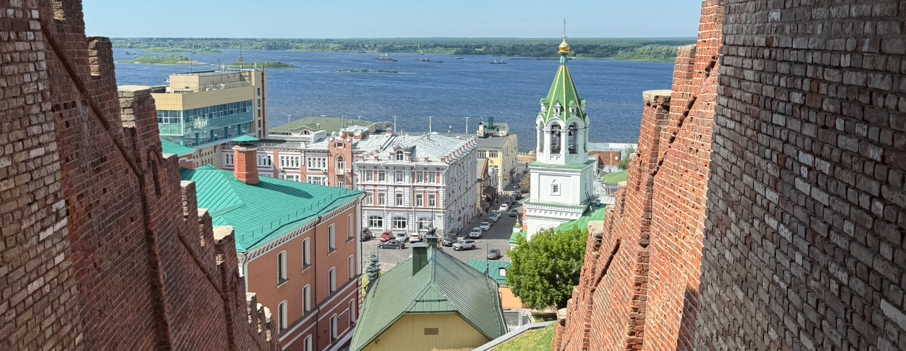 Идея уикенда. Пять причин, зачем ехать в&nbsp;Нижний Новгород летом: новая русская гастрономия, яхтинг на&nbsp;закате и&nbsp;джаз в&nbsp;Пакгаузах