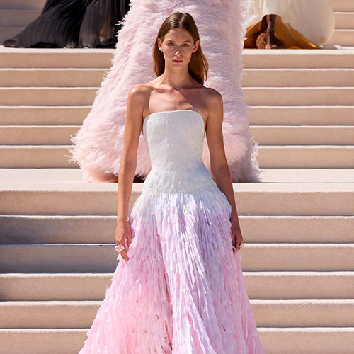 Пьерпаоло Пиччоли дебютировал со&nbsp;своей первой кутюрной коллекцией Balenciaga