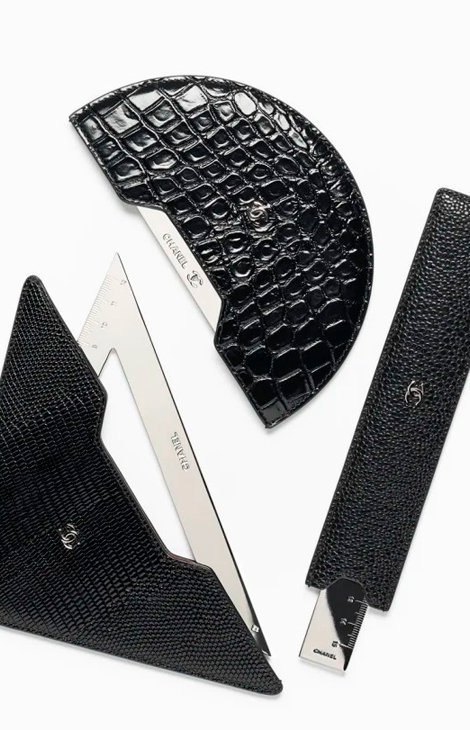 Shoes &amp;&nbsp;Bags Blog. К&nbsp;доске! Свежий взгляд Chanel на&nbsp;школьные принадлежности