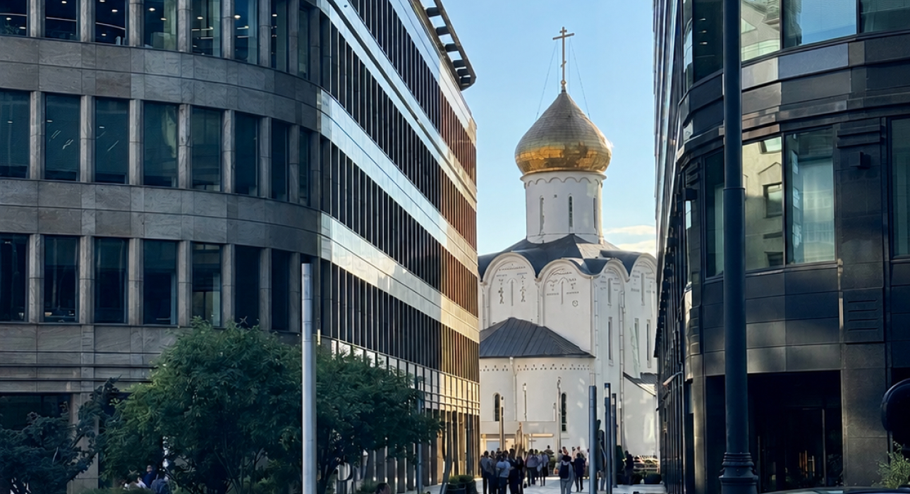 Москва Weekly: фестиваль «Эмбер Фест», фламенко-шоу на панорамной крыше «Омега» и фестивалей автомобильной культуры «АвтоВыходные»