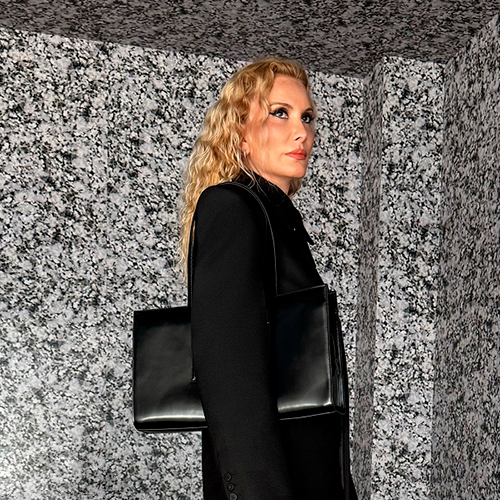 Мода. Хроники недели: бьюти-коллаб Louis Vuitton и&nbsp;Пэт Макграт, самая стильная собака по&nbsp;версии Vogue и&nbsp;Этери Тутберидзе в&nbsp;рекламе российского бренда