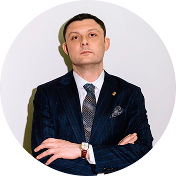 Василий Зурабович Церетели — президент Российской академии художеств, директор Московского музея современного искусства