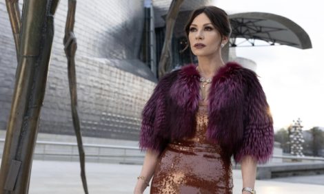Posta Сериалы: смотрим трейлер криминального триллера &laquo;Убить Джеки&raquo; с&nbsp;Кэтрин Зета-Джонс в&nbsp;главной роли