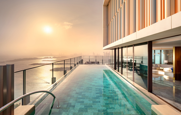 Atlantic The Royal