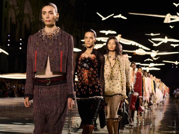Style Notes: Матье Блази показал коллекцию Chanel, вдохновленную гардеробом самой Коко Шанель