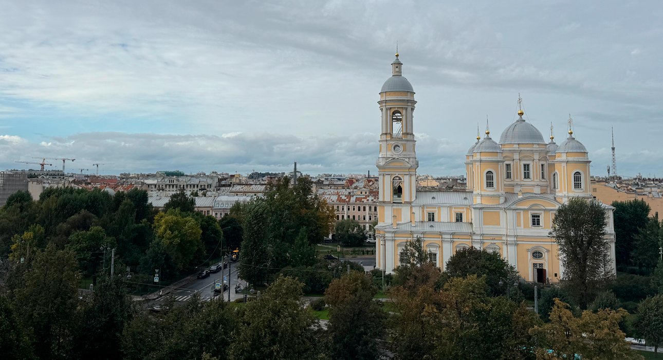 Питер Weekly: выставка к 150-летию Союза театральных деятелей в Манеже, Фестиваль этнографического кино и новый стрит-фуд «Р-26 кебаб»