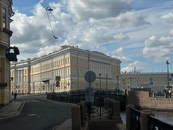 Питер Weekly: премьера спектакля &laquo;Последний год&raquo; в&nbsp;Александринке, фестиваль современной музыки &laquo;Петербургские дожди&raquo; и&nbsp;новое кафе &laquo;Денисов&raquo;