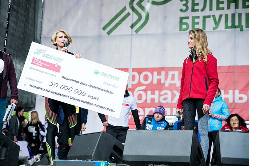  Полина Киценко и Наталья Водянова   