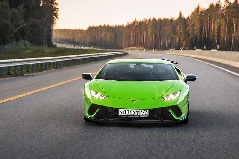 Авто с Яном Коомансом: за рулем Lamborghini Huracan Performante на дороге и на треке