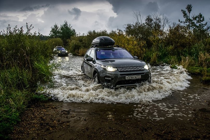 Авто: уральская экспедиция Land Rover Discovery Sport