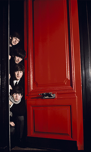 Жан-Мари Перье. The Beatles. Красная дверь. Лондон. Март 1964