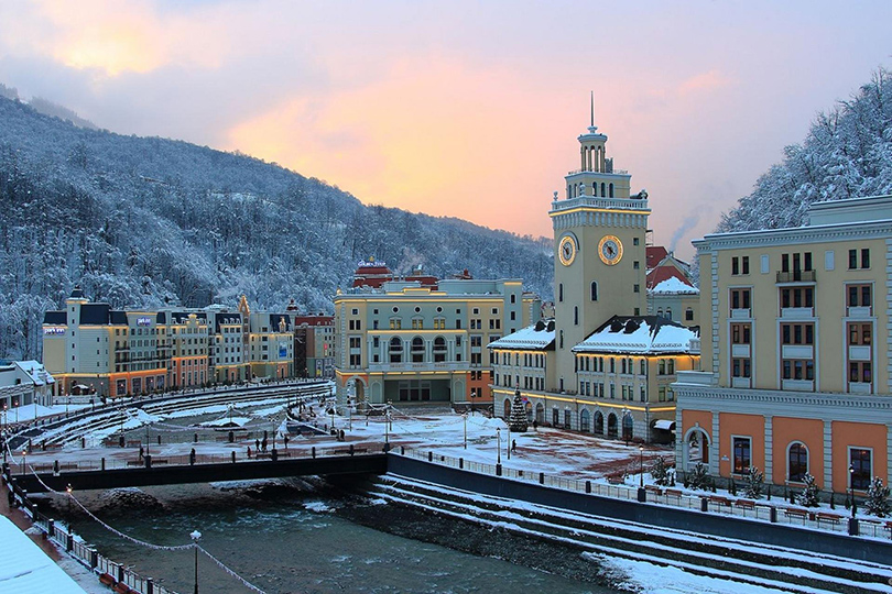 Зимний отдых в горах — выбираем лучшие горнолыжные курорты: Красная Поляна, Россия