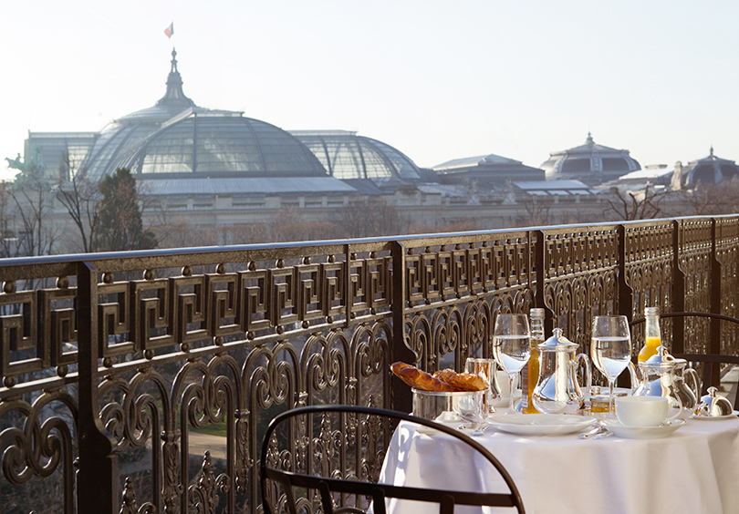 Travel News: личный батлер для каждого гостя в La Reserve Paris Hotel & Spa