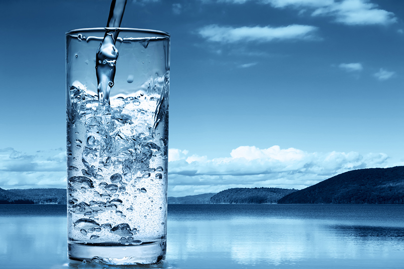 Качество жизни: сколько в день нужно выпивать воды и как правильно ее выбирать?