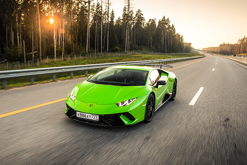 Авто с Яном Коомансом: за рулем Lamborghini Huracan Performante на дороге и на треке