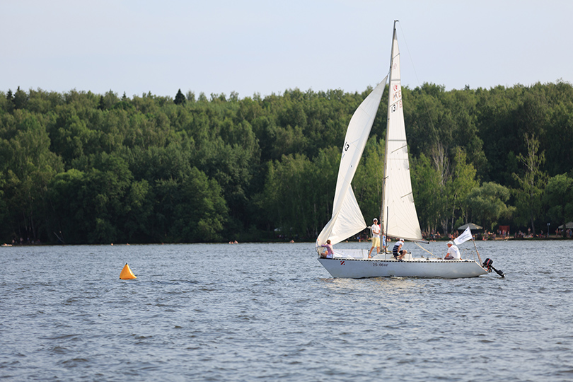 Sports & Lifestyle: гонка на яхтах на Клязьме в рамках проекта «Покоряя стихию»