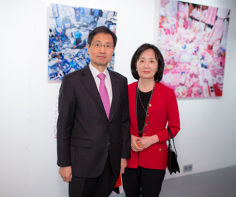 Art & More: галерея RuArts отметила 12-летие. Посол Республики Корея в Москве с супругой