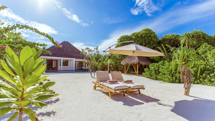 Идея на каникулы: 30% скидка на отдых в Hideaway Beach Resort & Spa Maldives