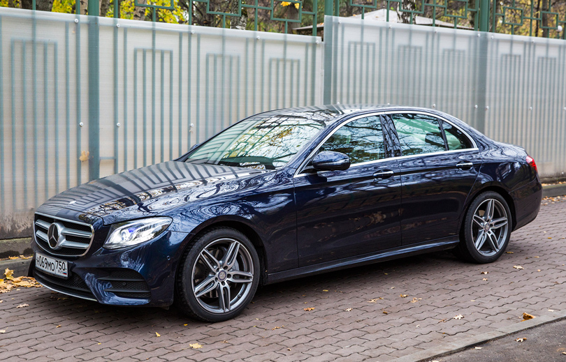 Cars with Jan Coomans: Mercedes E-class 220d review