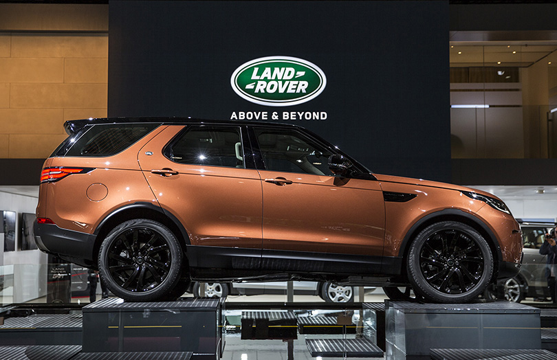 Авто с Яном Коомансом: что посмотреть на Парижском автосалоне. Land Rover Discovery