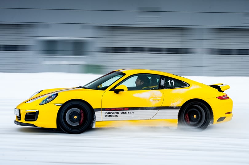 Cars with Jan Coomans: winter fun at the Porsche Driving Center Russia