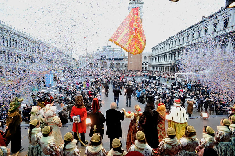 Идея на каникулы: увидеть все самое интересное на Венецианском карнавале