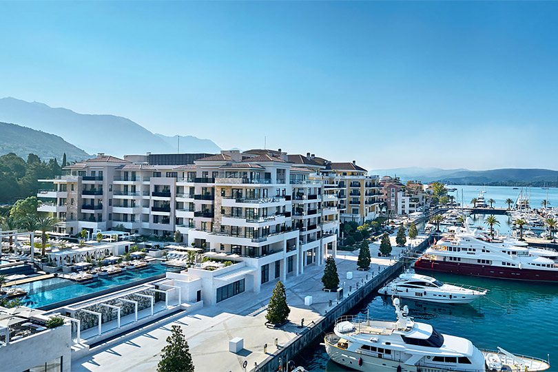 Куда ехать на 8 Марта: лучшие предложения от отелей. Regent Porto Montenegro, Которская бухта, Черногория