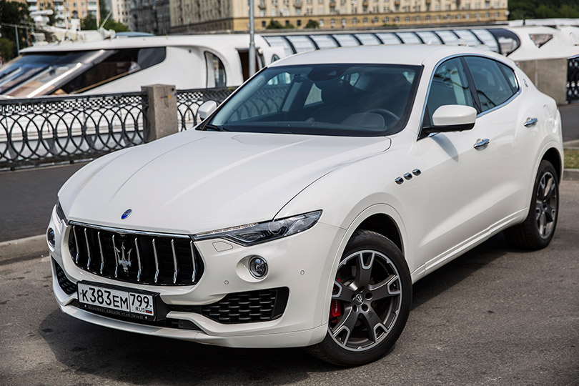 Авто с Яном Коомансом. Maserati Levante: новая жизнь для итальянской старушки