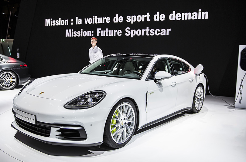 Cars with Jan Coomans: what to see at Mondial de l’Autumobile. Porsche Panamera 4 E-hybrid