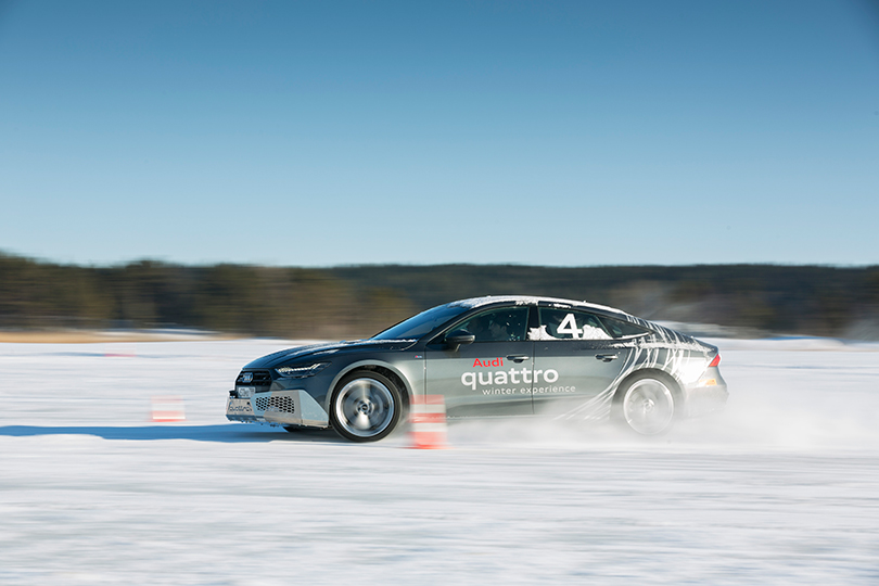 Авто с Яном Коомансом. Audi Quattro Winter Experience: A7 и Q8 на льду