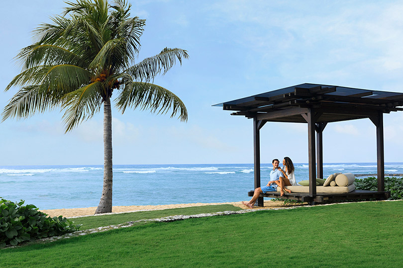 Куда поехать в январе: Бали — белоснежные пляжи Нуса-Дуа, гостеприимство Ritz-Carlton Bali и гастрономические сеты Реймонда Сика
