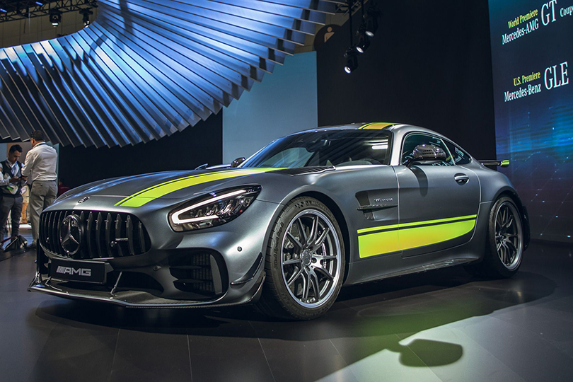 Cars with Jan Coomans. The five most interesting stands at the Los Angeles Auto Show. Mercedes-AMG