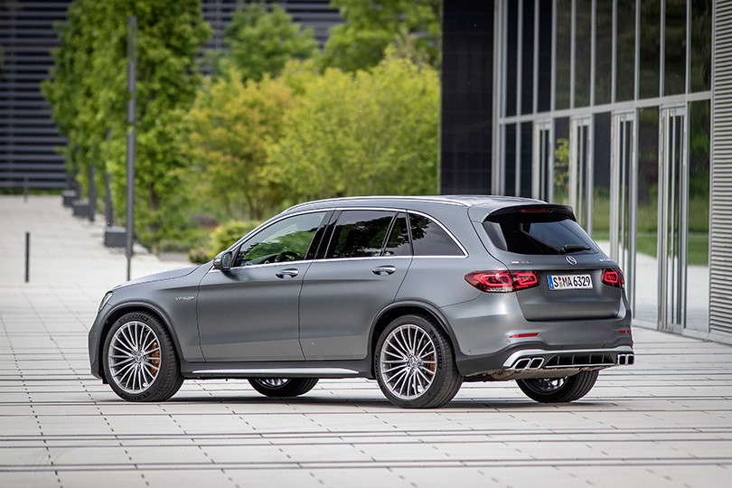 Авто с Яном Коомансом: обзор Mercedes-AMG GLC 63s