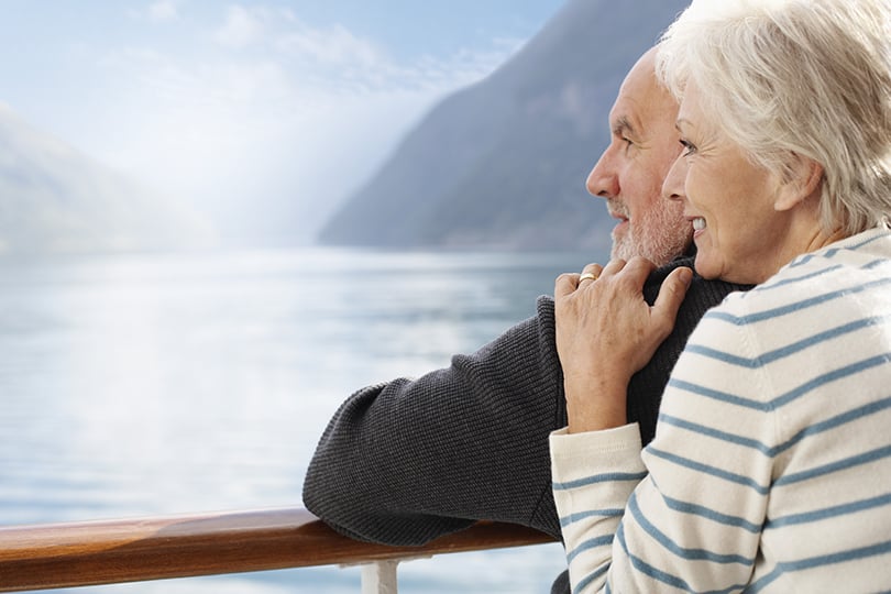 Старикам здесь не место: есть ли жизнь на пенсии?