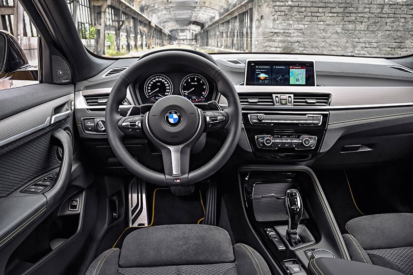 Неприлично новый: презентация BMW X2 на дизайн-заводе «Флакон»