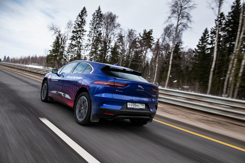 Cars with Jan Coomans. Electrified road trip — driving Jaguar’s all electric I-Pace from Moscow to St. Petersburg