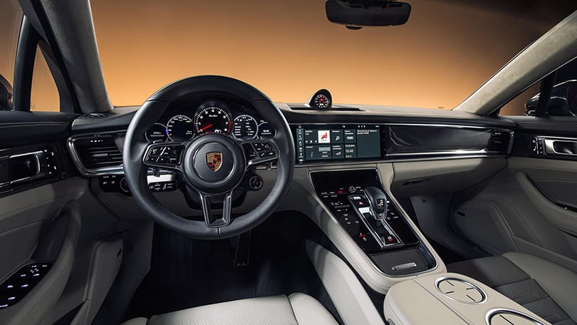 Cars with Jan Coomans: the all-new Porsche Panamera