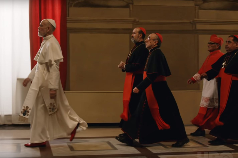 #PostaСериалы: вышел бикини-тизер «Нового папы»