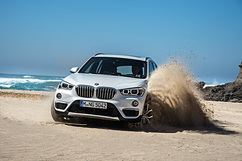 Время первых: в Новый год – с новыми возможностями (и новым автомобилем — BMW X1)