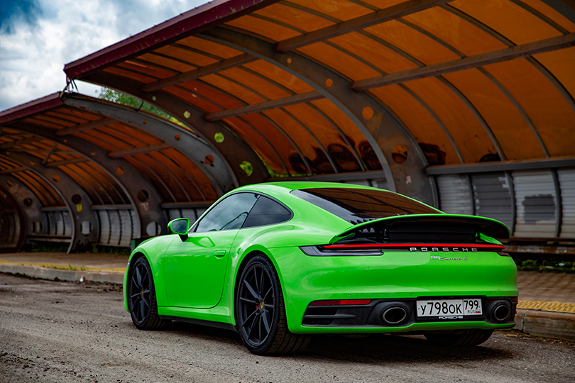 Cars with Jan Coomans. The new Porsche 911 Carrera S — infinite evolution