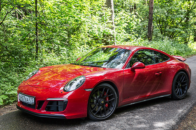 Cars with Jan Coomans. Porsche 911 Carrera GTS review