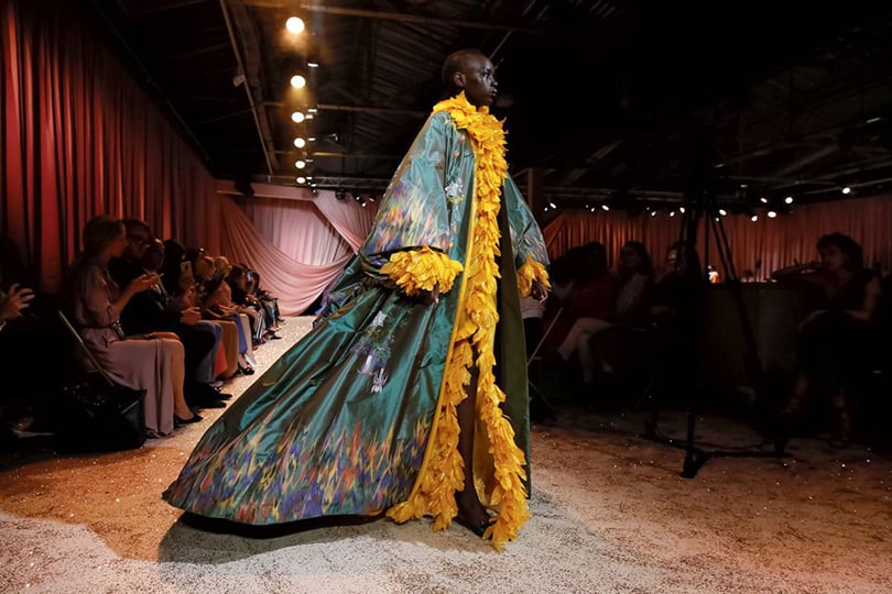 «Путешествие в Самарканд»: показ Ulyana Sergeenko на Неделе высокой моды в Париже