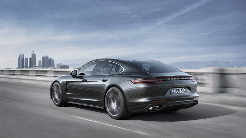 Cars with Jan Coomans: the all-new Porsche Panamera