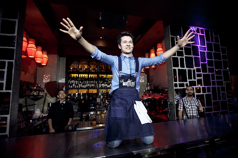 Food Time c Илоной Федотовой: The Waiters. Ресторан в лучших традициях лас-вегасских шоу теперь в Москве