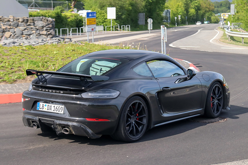 Cars with Jan Coomans. The most interesting cars (according to me) that we will get in 2019. Porsche 718 Cayman GT4